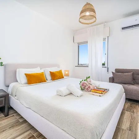 Appartamento Freshly Renovated Flat In By Hostwise Portimão