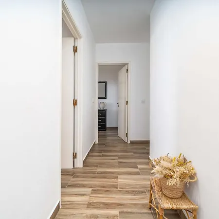 Freshly Renovated Flat In By Hostwise * Portimão