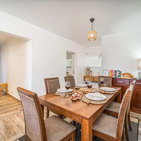 Freshly Renovated Flat In By Hostwise * Portimão